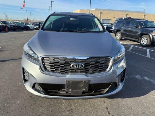 2020 Kia Sorento S