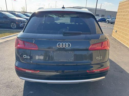 2018 Audi Q5 2.0T Tech Premium