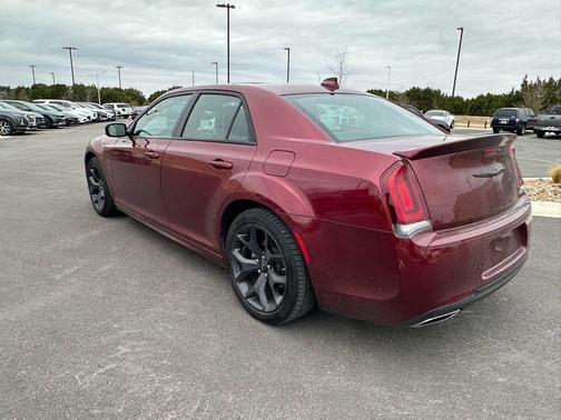 2023 Chrysler 300 S