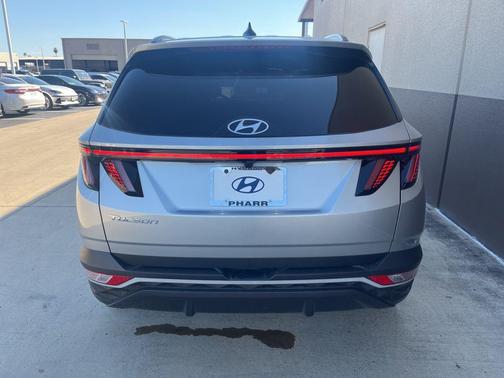 2024 Hyundai TUCSON SEL