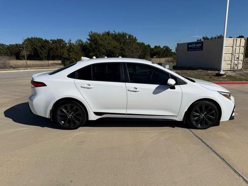 2023 Toyota Corolla SE