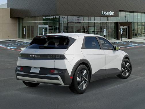 2026 Hyundai IONIQ 5 SE