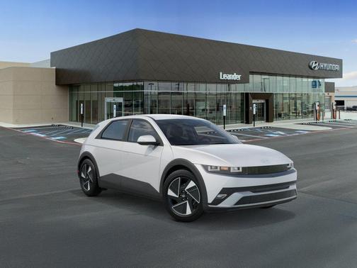 2026 Hyundai IONIQ 5 SE