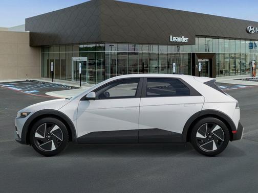 2026 Hyundai IONIQ 5 SE