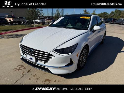 2023 Hyundai SONATA Hybrid Limited