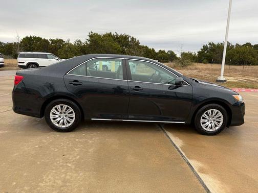 2013 Toyota Camry LE