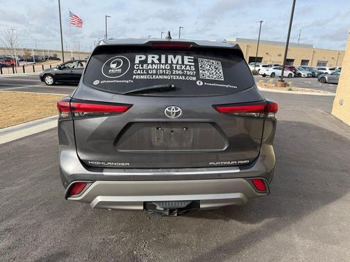 2021 Toyota Highlander Platinum