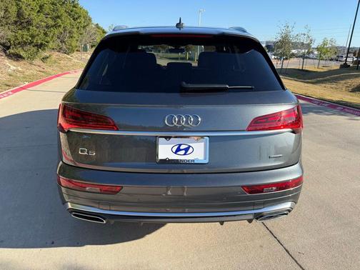 2025 Audi Q5 55 S line Prestige