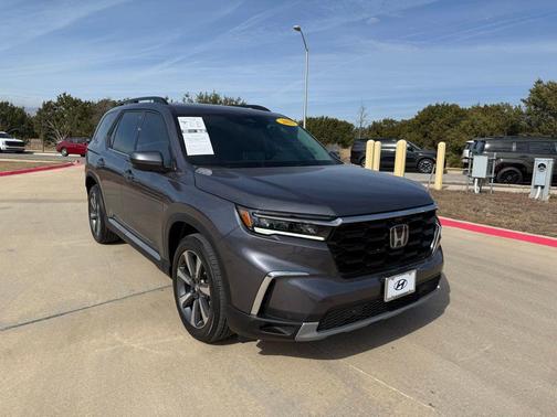 2025 Honda Pilot Elite