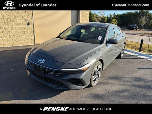 2024 Hyundai ELANTRA Limited