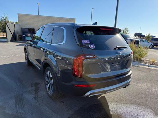2021 Kia Telluride S