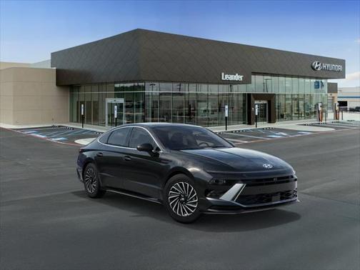 2025 Hyundai SONATA Hybrid Limited