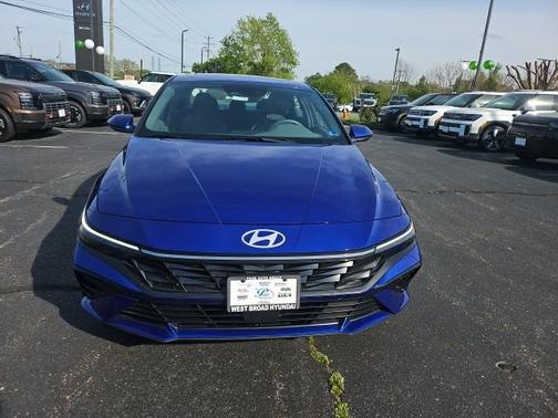 2025 Hyundai ELANTRA SEL Convenience