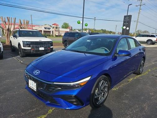 2025 Hyundai ELANTRA SEL Convenience