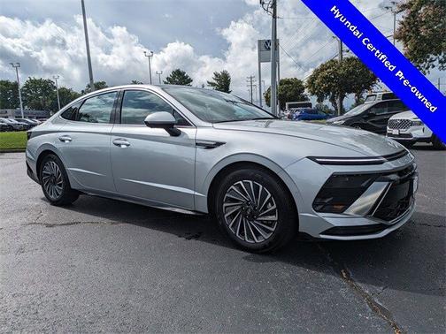 2025 Hyundai SONATA Hybrid Limited