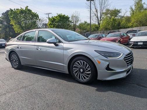 Silver 2021 Hyundai SONATA Hybrid Limited