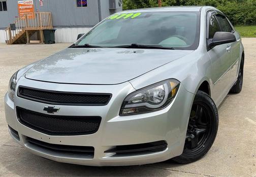 Gray 2012 Chevrolet Malibu LS