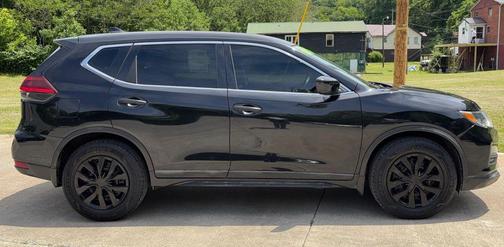 Magnetic Black 2018 Nissan Rogue S