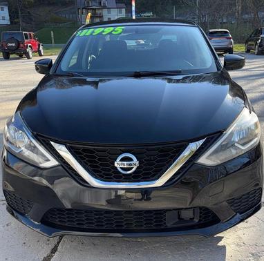Super Black 2018 Nissan Sentra SV