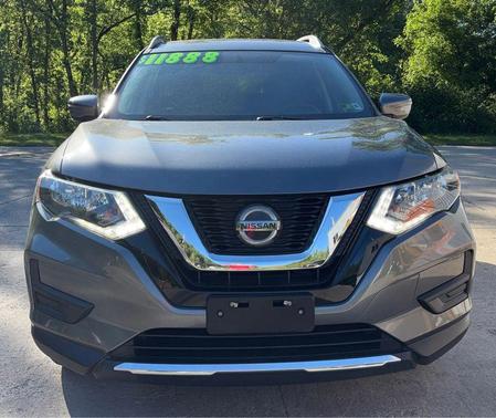 Gun Metallic 2018 Nissan Rogue SV