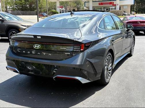 2025 Hyundai SONATA Hybrid Limited