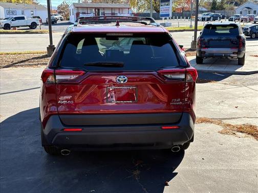 2023 Toyota RAV4 Hybrid XLE