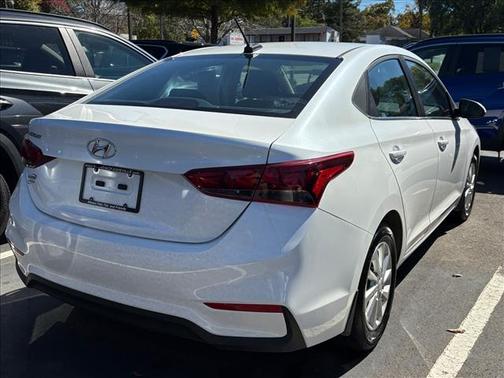 2022 Hyundai Accent SEL
