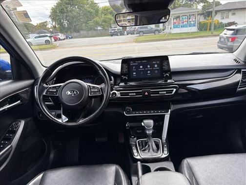 2021 Kia Seltos EX