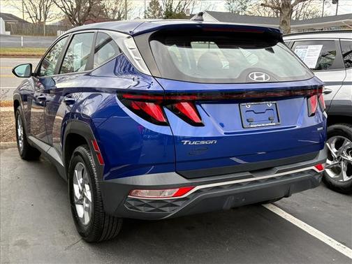 2022 Hyundai TUCSON SE