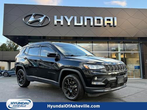 2023 Jeep Compass Altitude