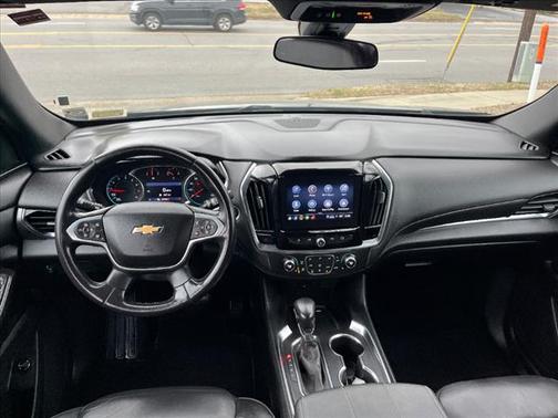 2022 Chevrolet Traverse LT Leather