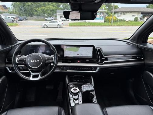 Shadow 2023 Kia Sportage Plug-In Hybrid X-Line