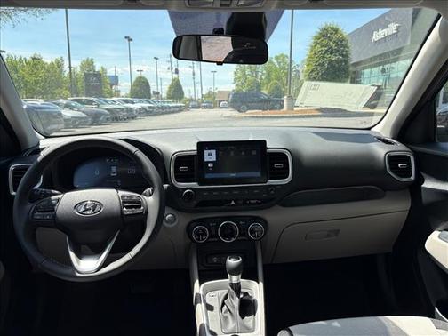 Onyx Black 2026 Hyundai VENUE SEL