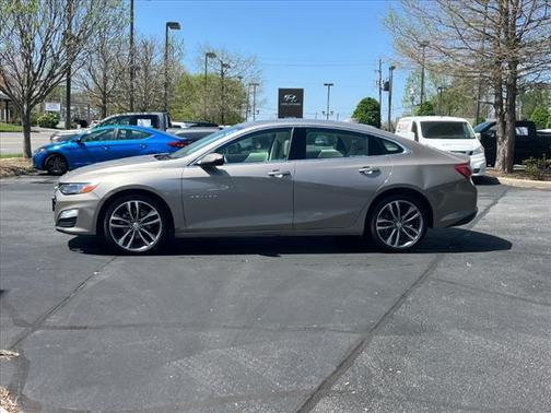 2022 Chevrolet Malibu Premier