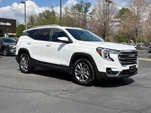 Summit White 2023 GMC Terrain SLT