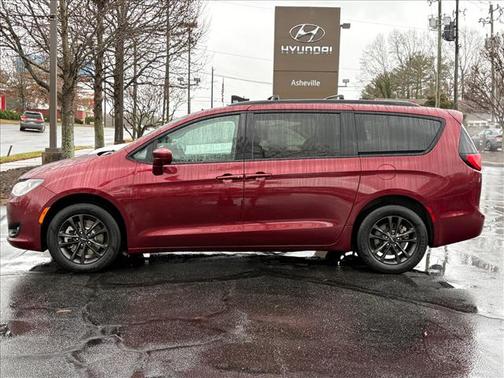 2020 Chrysler Pacifica Launch Edition
