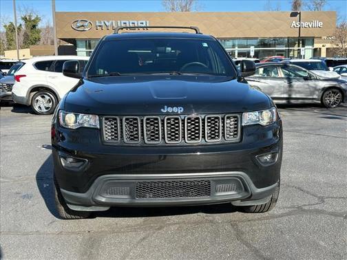 2022 Jeep Grand Cherokee WK Laredo