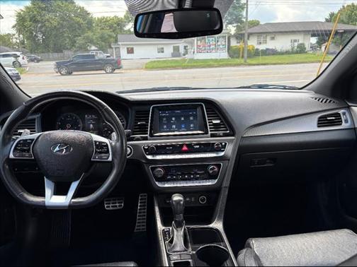 2018 Hyundai SONATA Sport+
