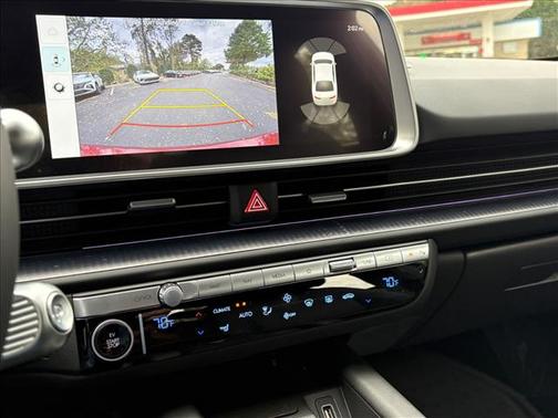 2025 Hyundai IONIQ 6 SEL