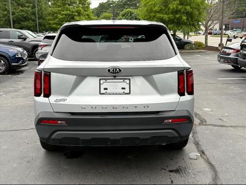 2021 Kia Sorento LX