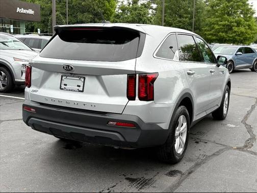2021 Kia Sorento LX