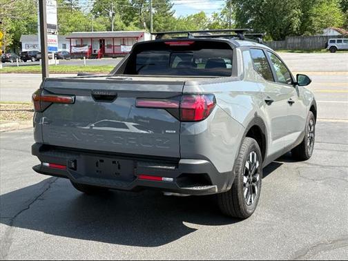 2025 Hyundai SANTA CRUZ SEL Activity