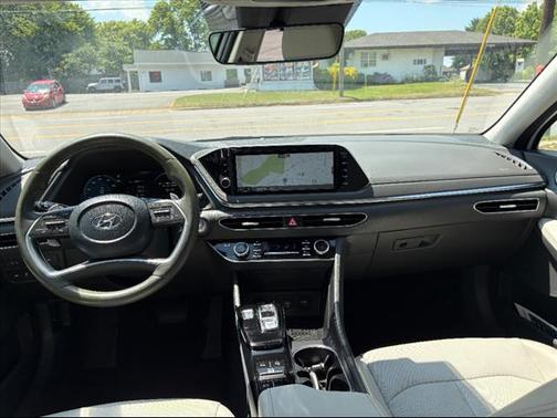 2021 Hyundai SONATA Hybrid Limited