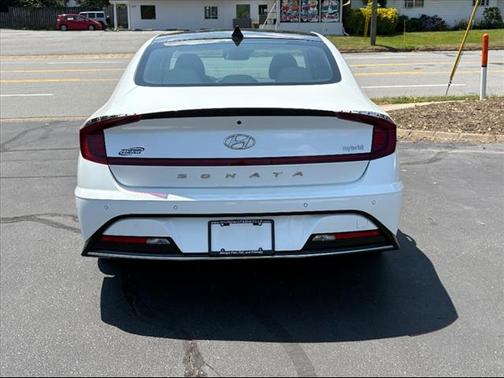 2021 Hyundai SONATA Hybrid Limited