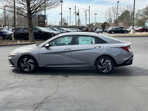 2025 Hyundai ELANTRA SEL Convenience