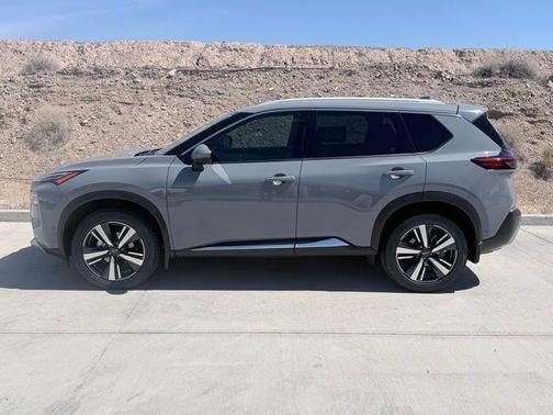 2022 Nissan Rogue Platinum