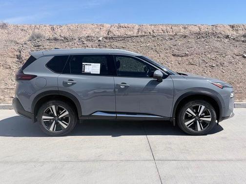 2022 Nissan Rogue Platinum