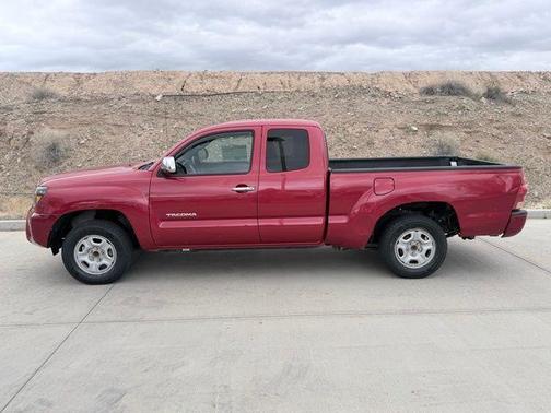 2015 Toyota Tacoma Base