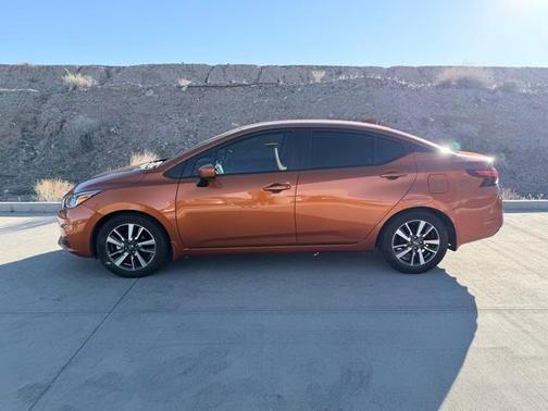 2022 Nissan Versa 1.6 SV