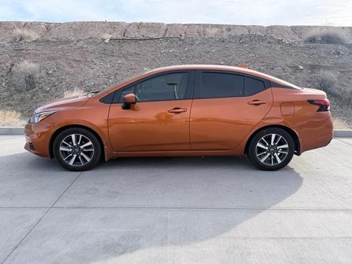 2022 Nissan Versa 1.6 SV